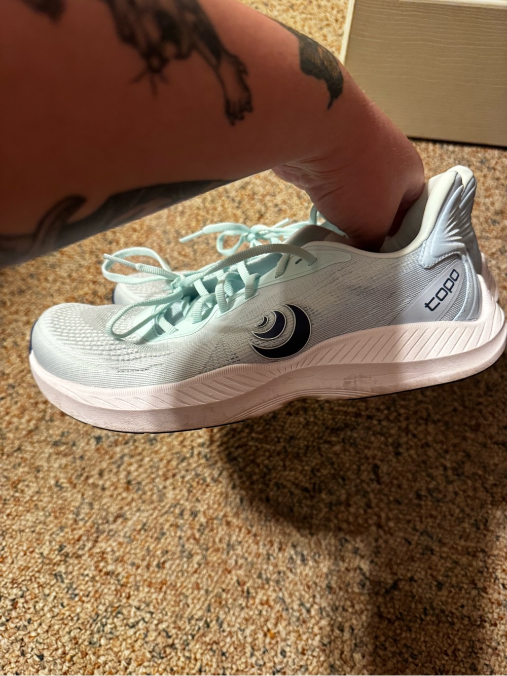 Women’s Topo Fli Lyte Tennis Shoes Size 11